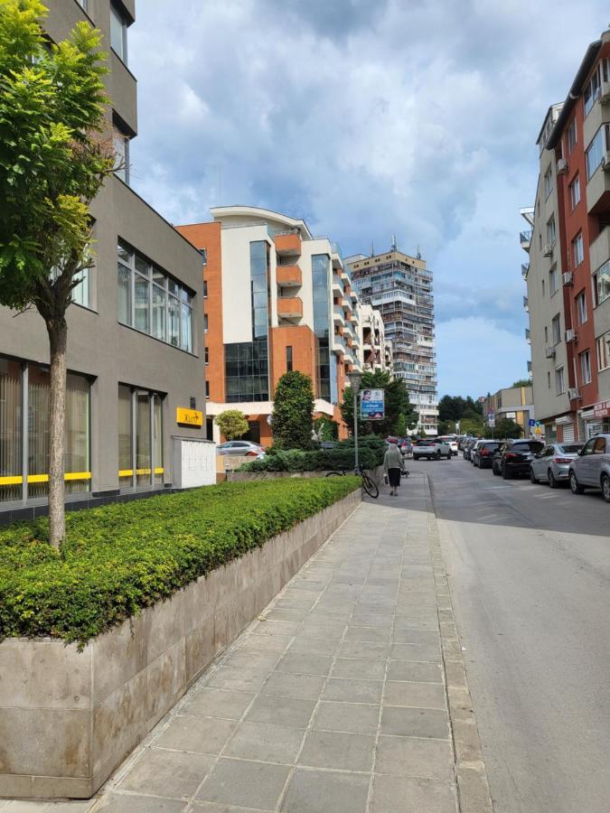 Апартаменти Apartamenti Ivaia Варна Екстер'єр фото
